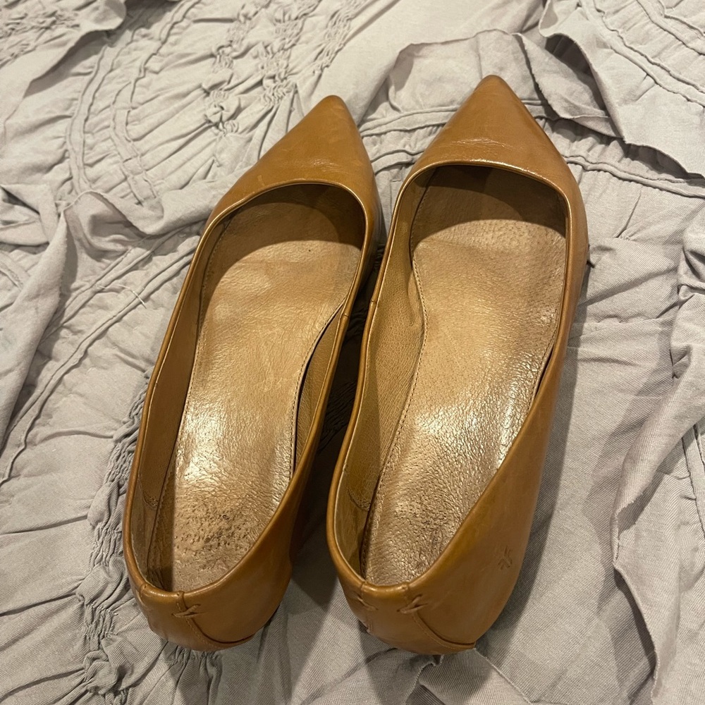 Frye Leather Pointed-Toe Flats